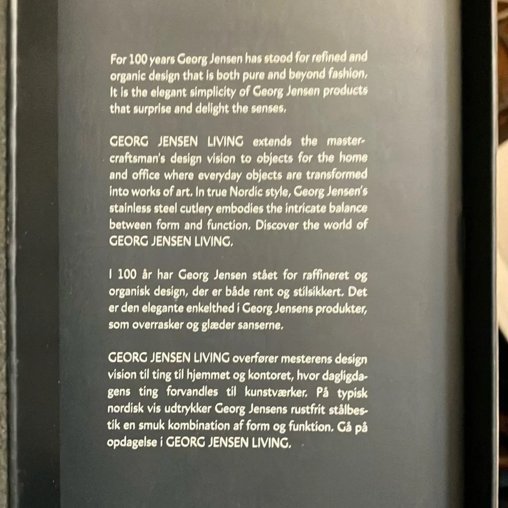 Elegant Silver Cutlery Set - Picture 2 of 4